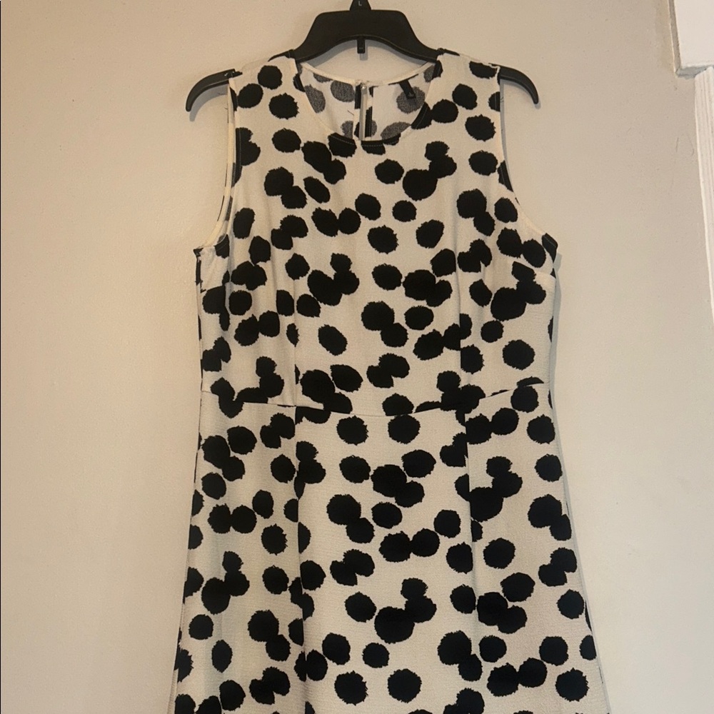 Chic Black and White Polka Dot Midi Dress - Picture 5 of 10